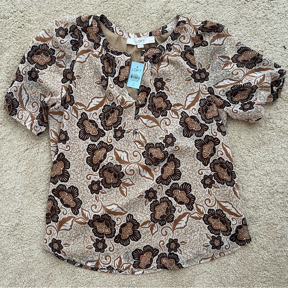 LOFT S petite Floral Print Blouse in Brown and Cream NWT